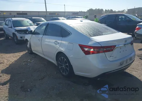 2016 Toyota Avalon Xle Plus z USA, uszkodzony, nr VIN 4T1BK1EB6GU203136